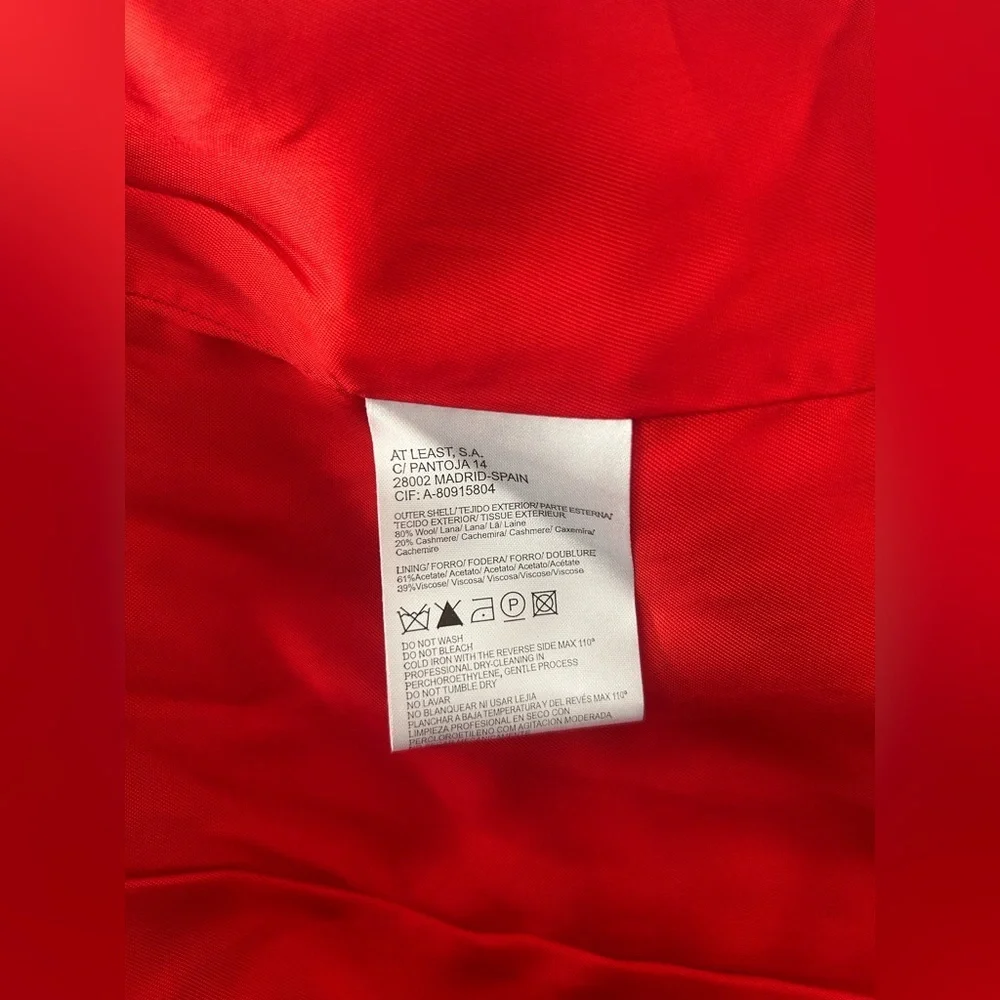 Hoss Intropia Red Coat Size 38